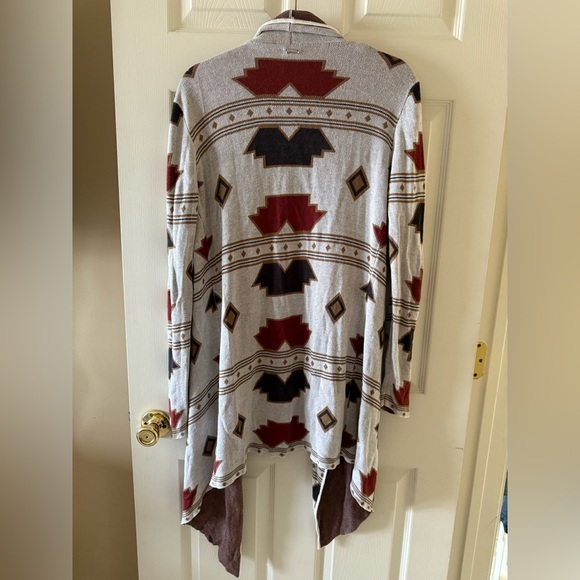 Guess Aztec open front cardigan • Women’s medium - Picture 4 of 5